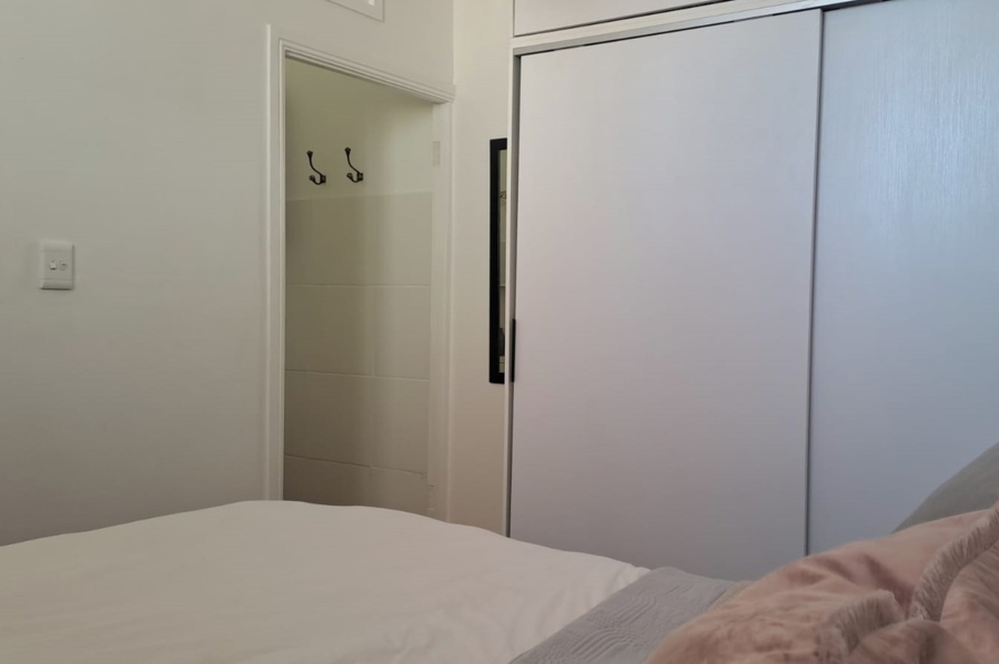 1 Bedroom Property for Sale in Muizenberg Western Cape